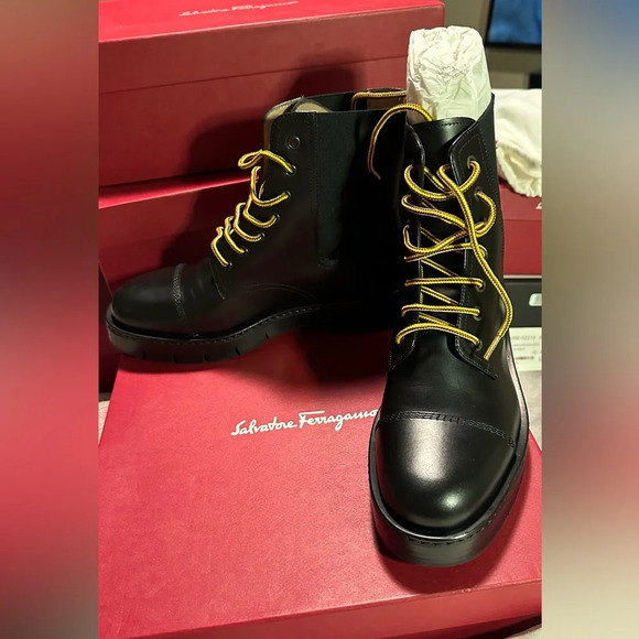 NIB Salvatore Ferragamo Rosco Leather Combat Boots in Black 7.5 - Picture 4 of 14